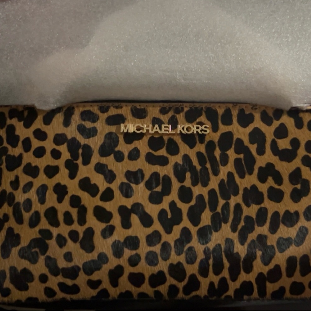 Michael Kors Jet Set Crossbody Calf Hair Leopard NWT